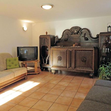 2 Bedroom Gorgeous Home In Hachenburg Esterno foto