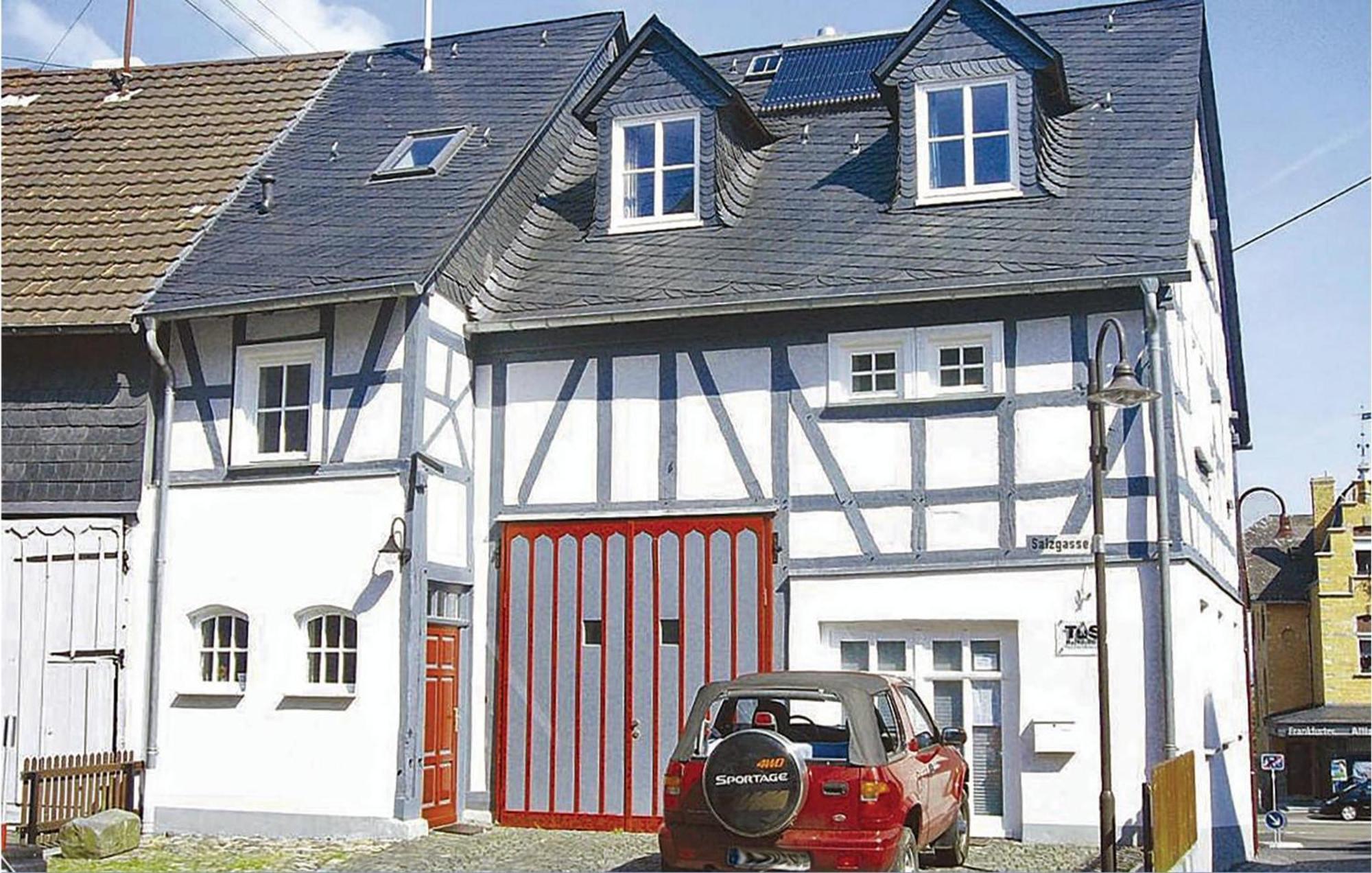 2 Bedroom Gorgeous Home In Hachenburg Esterno foto