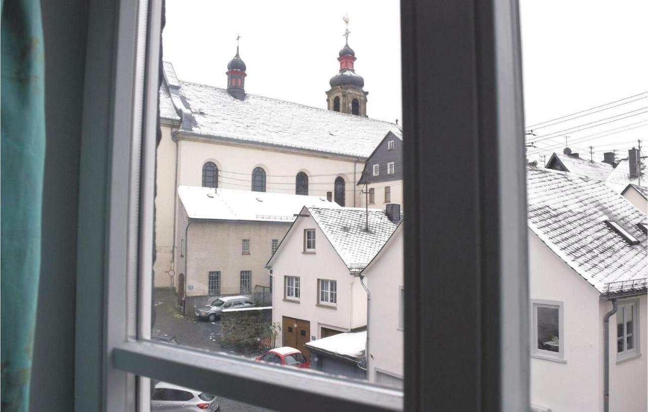 2 Bedroom Gorgeous Home In Hachenburg Esterno foto